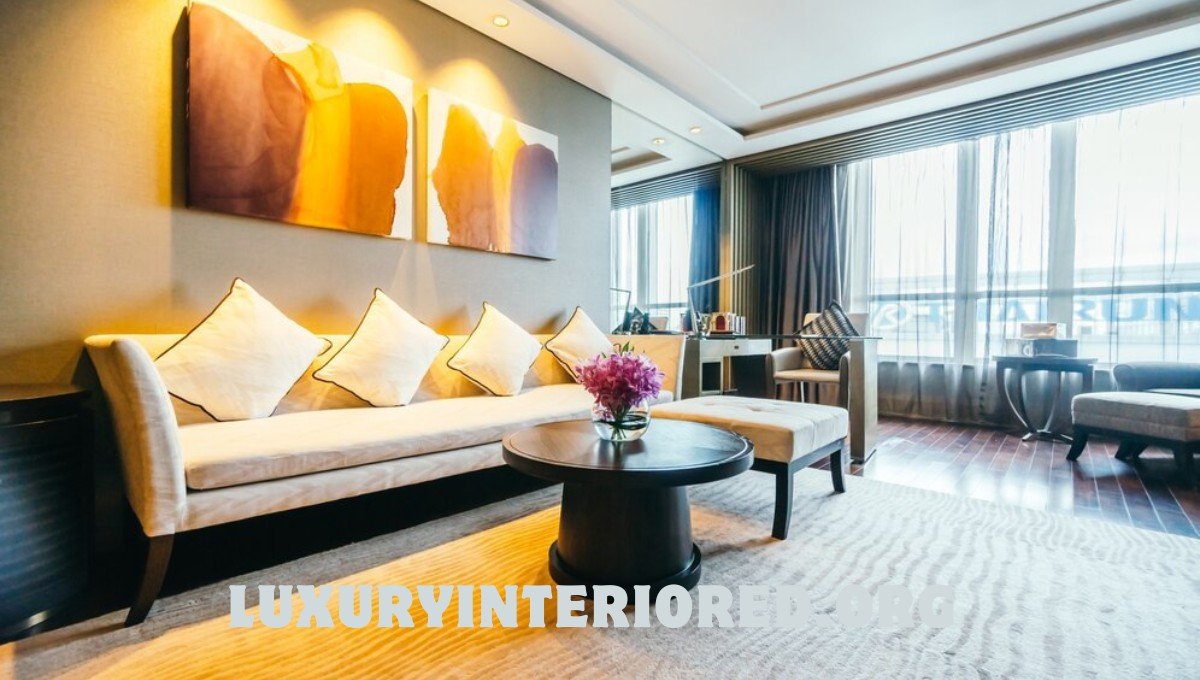 luxuryinteriored.org